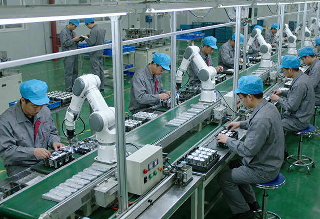 找工作套路深！黑中介承諾的高薪能拿到手嗎